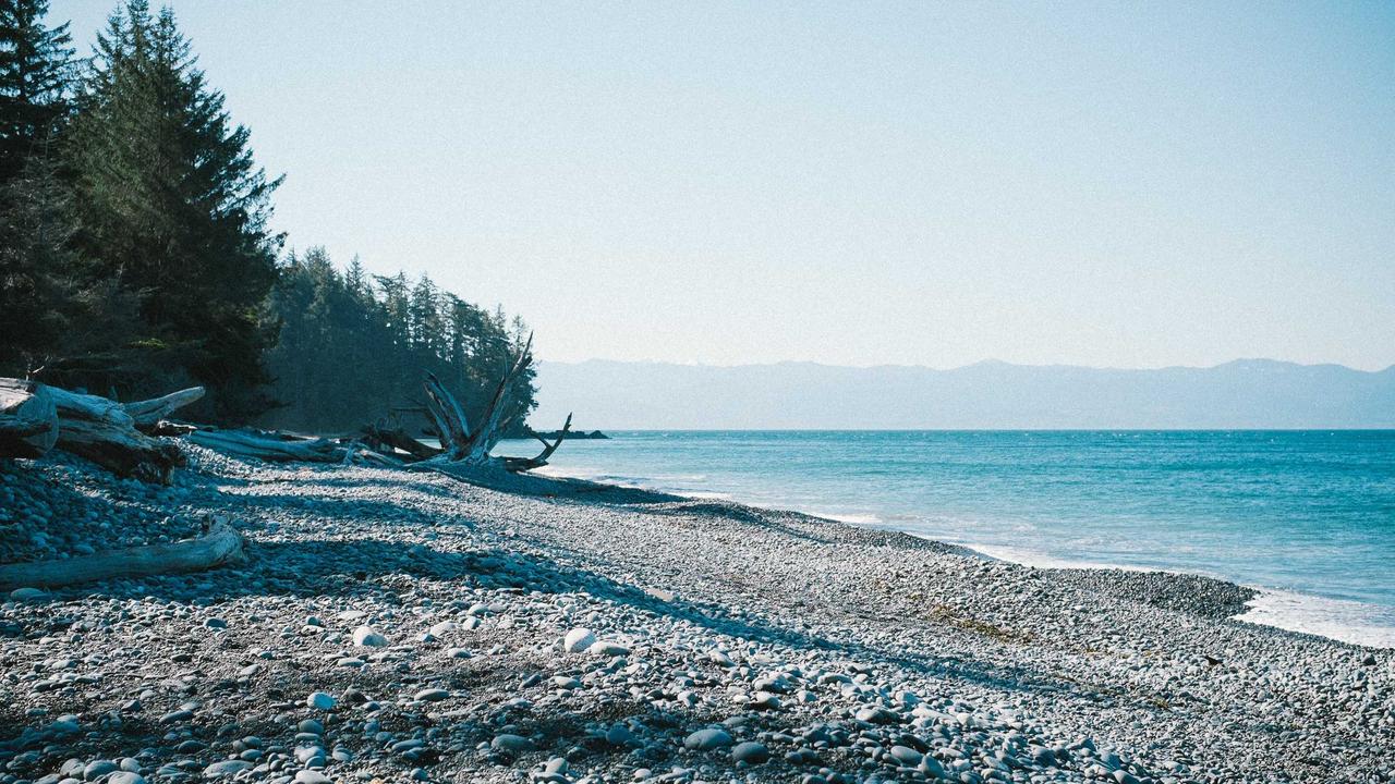 Uma at the Beach House